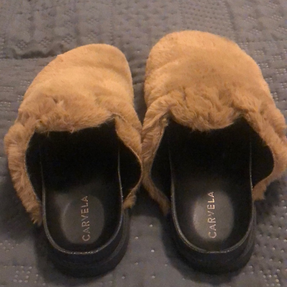 NWOT Carvela Fuzzy Tan Slip Ons
